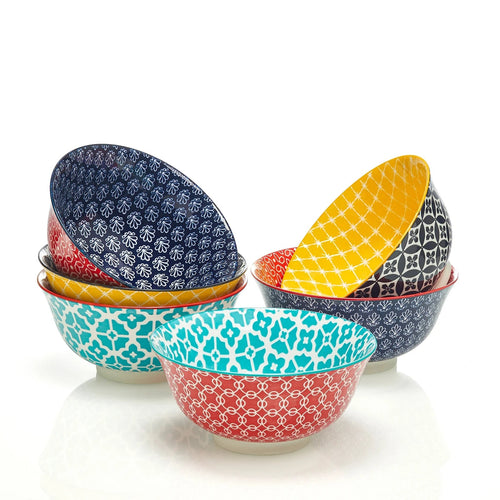 colorful bowl of cereal, colorful soup bowls, colorful cereal bowls, bowl of colorful cereal